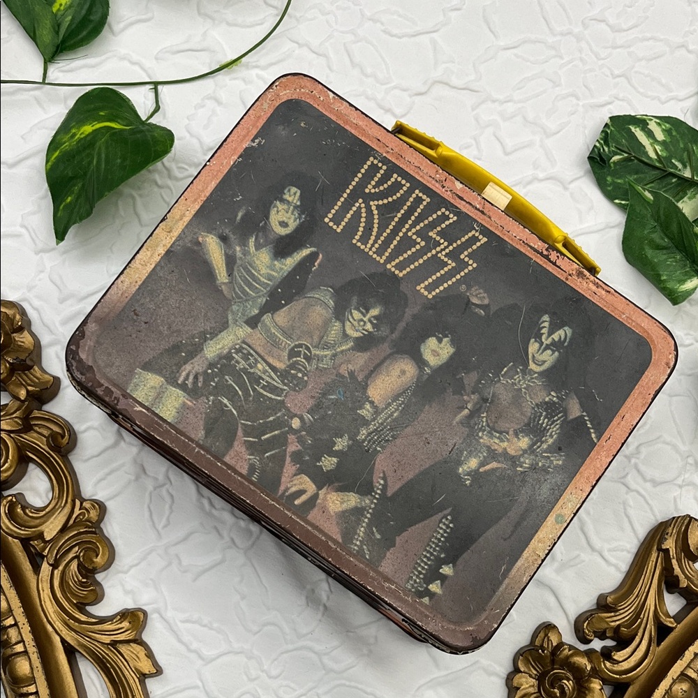 Vintage KISS Metal Lunchbox